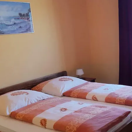 Lili Guest house *