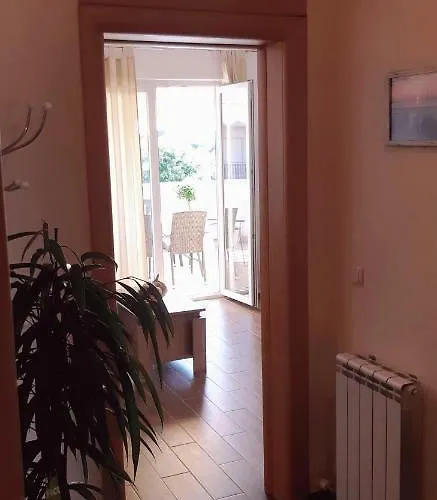 Konukevi Lili