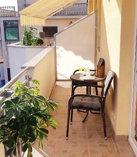 Гостевой дом Lili 4*